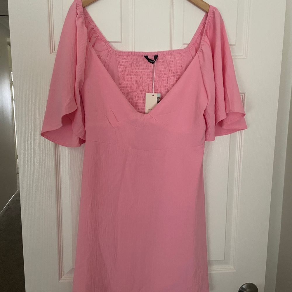 🩷 Chic Pink Mini Dress 🩷